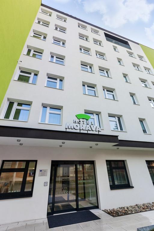 Hotel Morava Otrokovice Kültér fotó